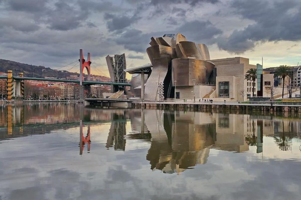 Basurto'S Urban Apartment Bilbao Luaran gambar
