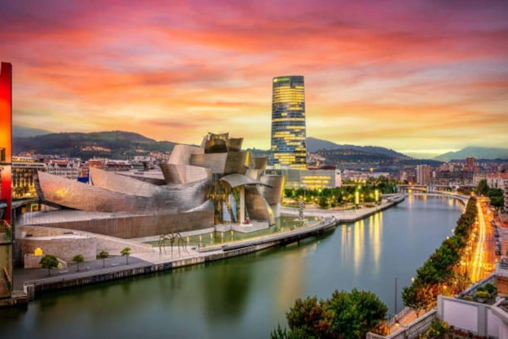 Basurto'S Urban Apartment Bilbao Luaran gambar